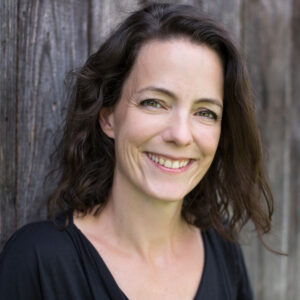 MockUps >> wie man Zeit und Geld bei Produktdarstellung spart 11 Picture of Julia Wilsberg